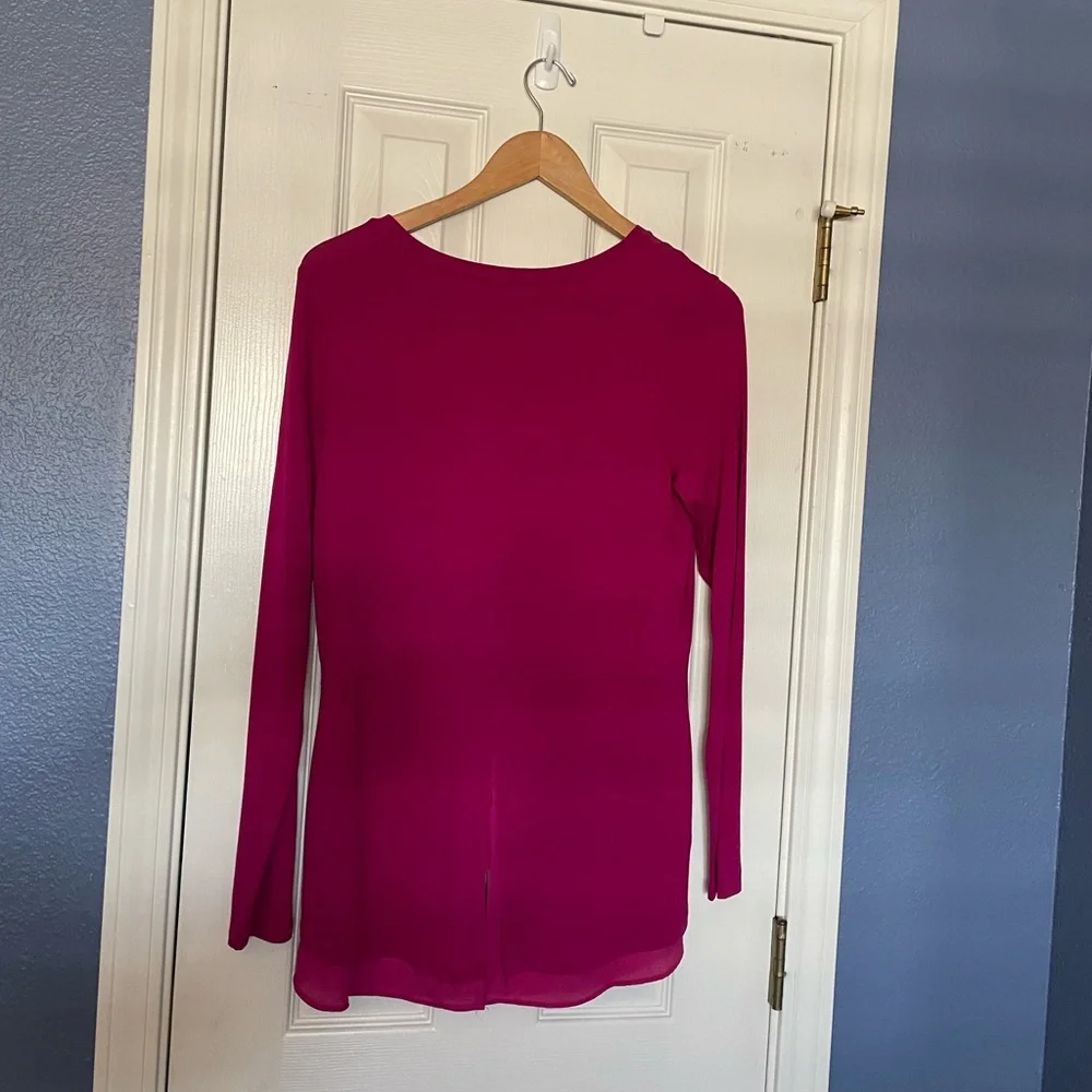 The Limited Fuchsia Hi-Lo Hem Top - Picture 3 of 7